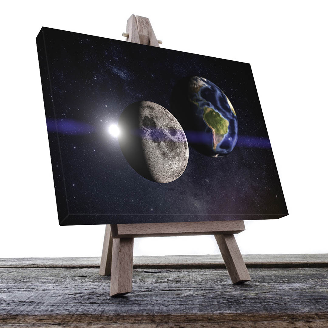 Cuadro Decorativo De la Luna, Tierra y el Sol 45 X 30