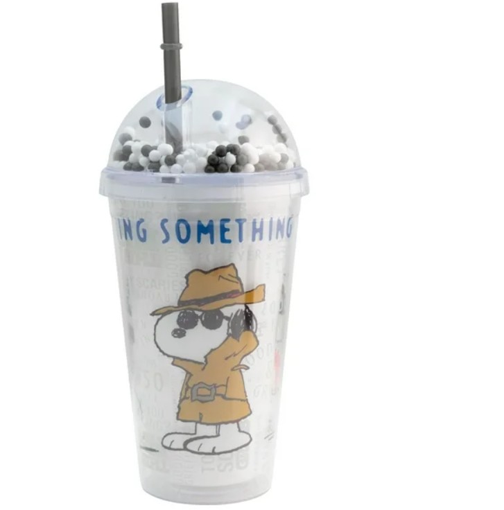 Snoopy Vaso De Plástico Doble Pared Con Tapa Domo Y Popote Peanuts 75 Aniversario  con Bolitas de Colores de 480 Ml