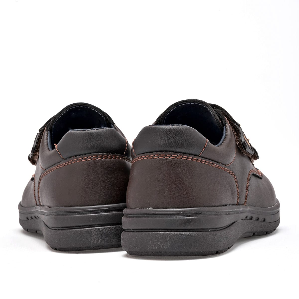 ZAPATO ESCOLAR Yuyin PARA NIÑO COLOR  CAFE 