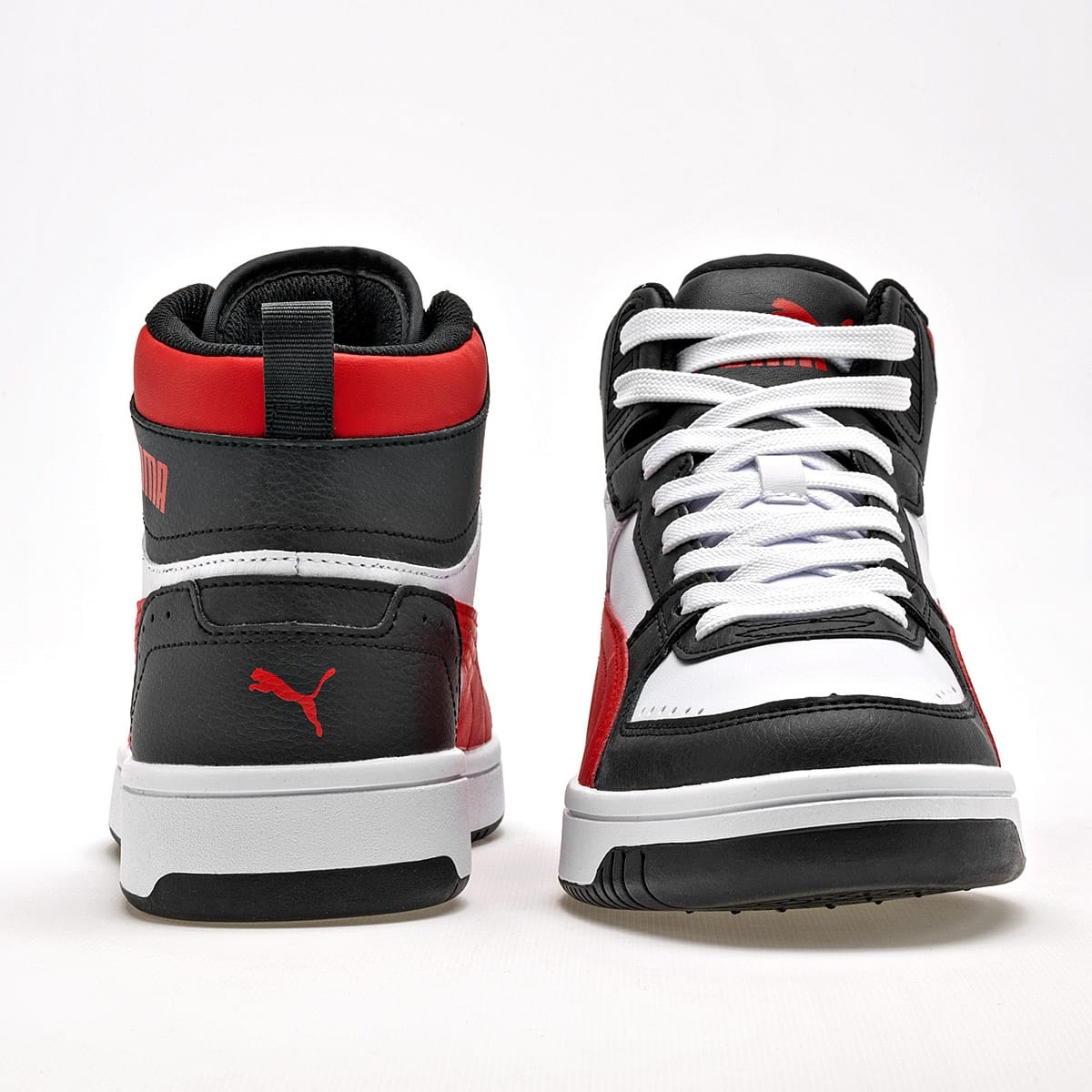 TENIS DEPORTIVO PUMA REBOUND JOY  374765-22 BLANCO -NEGRO -ROJO PARA HOMBRE 