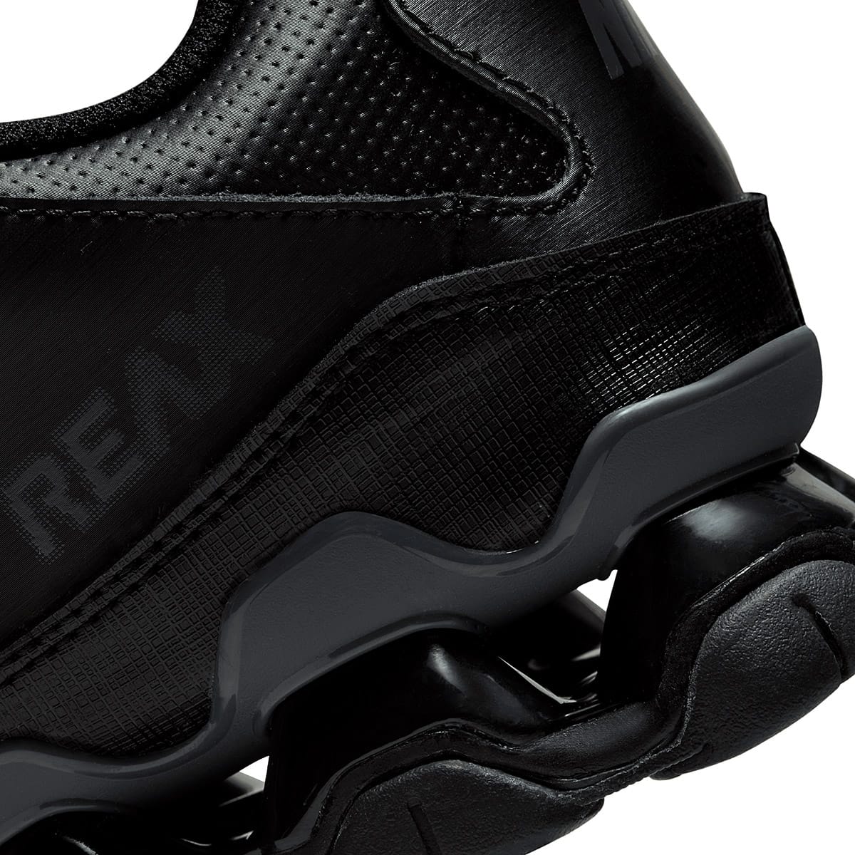 TENIS DEPORTIVO NIKE  REAX 8 TR  MESH 621716-008 NEGRO PARA  HOMBRE 