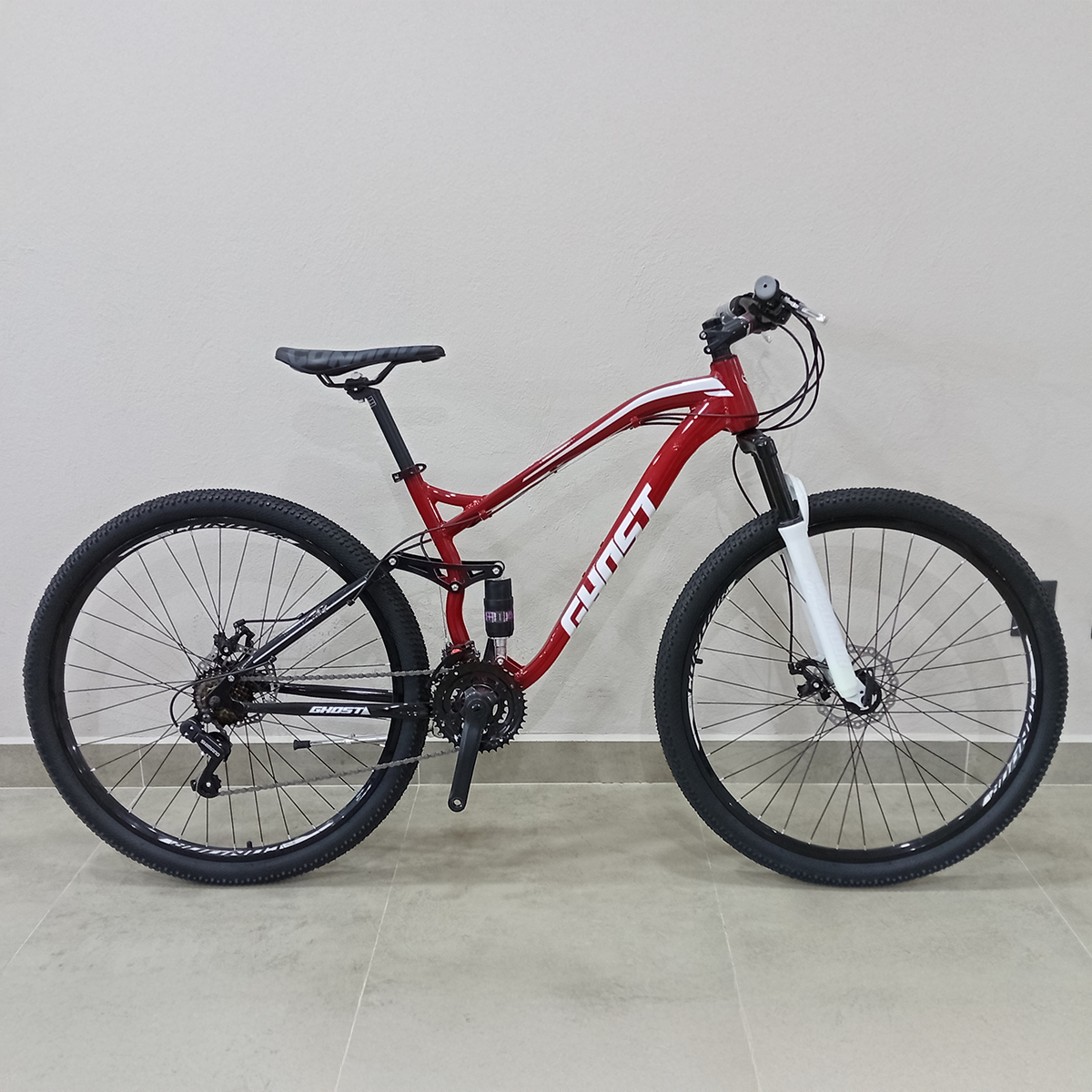 Bicicleta Ghost Reacondicionado Scrow R29 Rojo