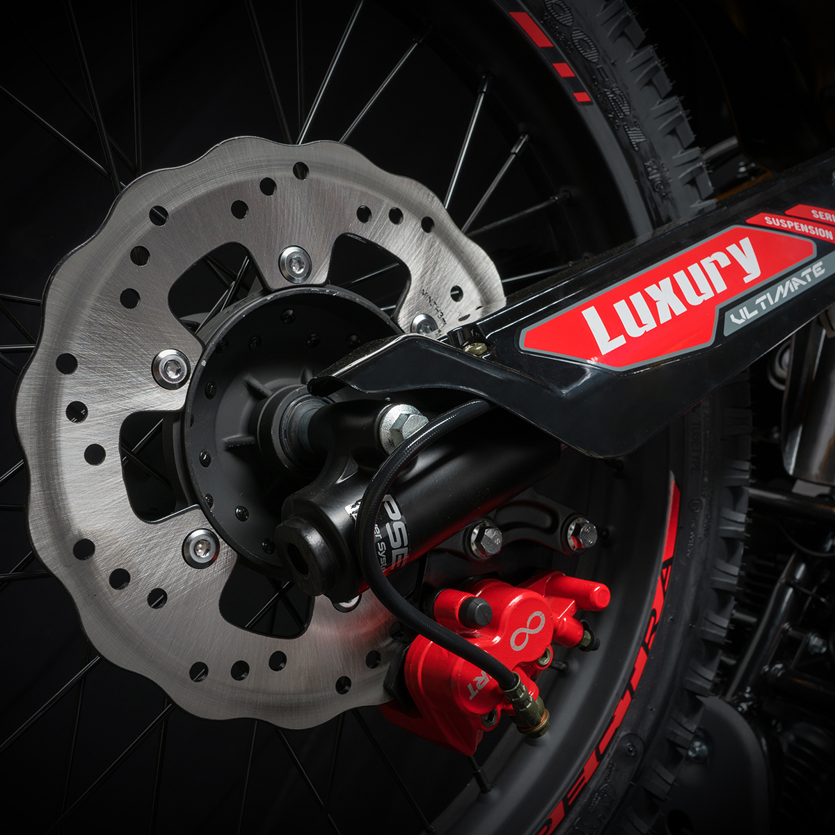 Moto Veloci Xeverus Pro XR2 300cc Negro 2023.