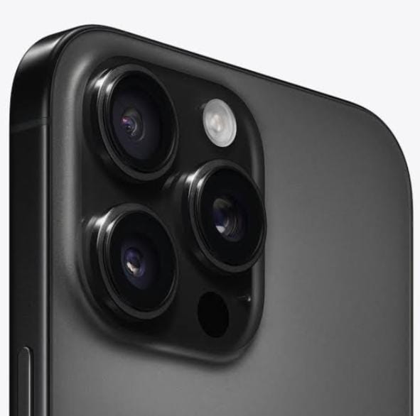 IPhone 16 Pro Max Negro 512 GB Reacondicionado + CUBO C 