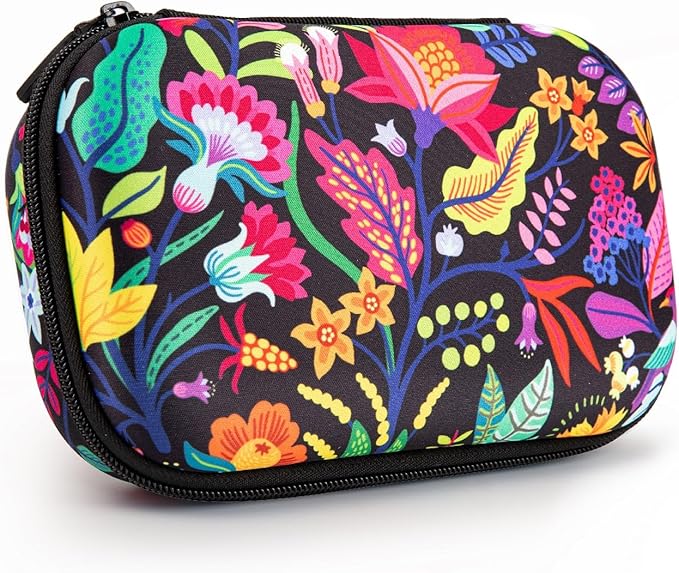Estuchera con diseño de hojas multicolor