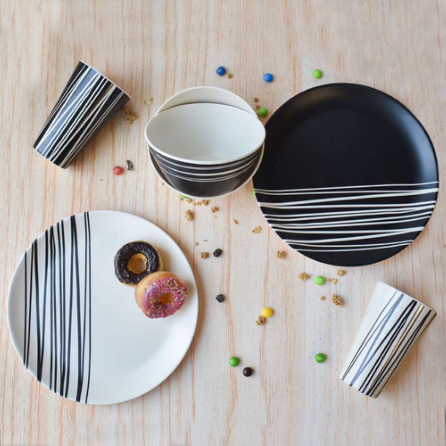 Vajilla Moderna Bambu Blanca Negra Plato Vaso 12p 4 Personas 
