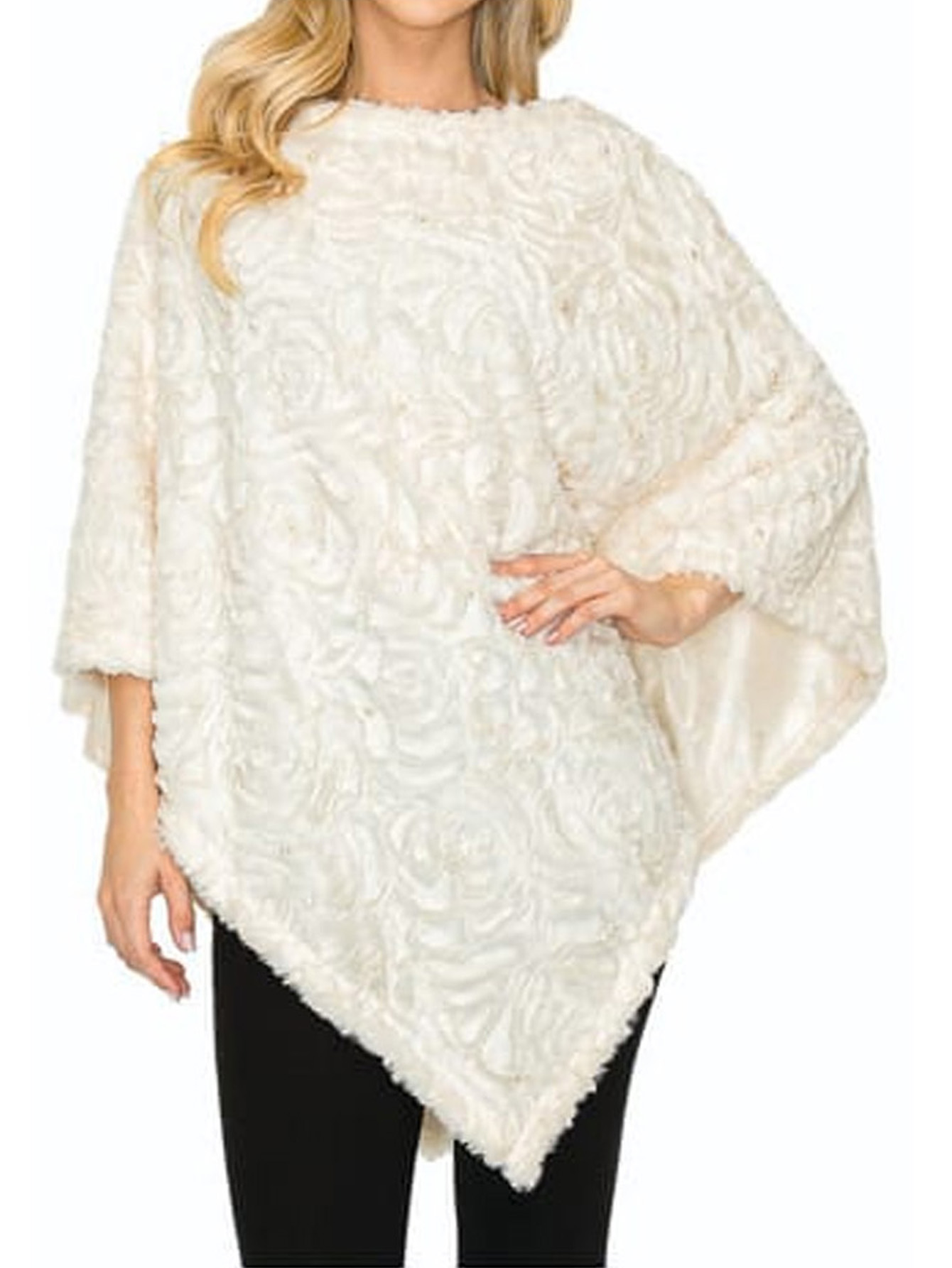 PAQUETE 6 PIEZAS PONCHO DE PELUCHE CON PERLAS 