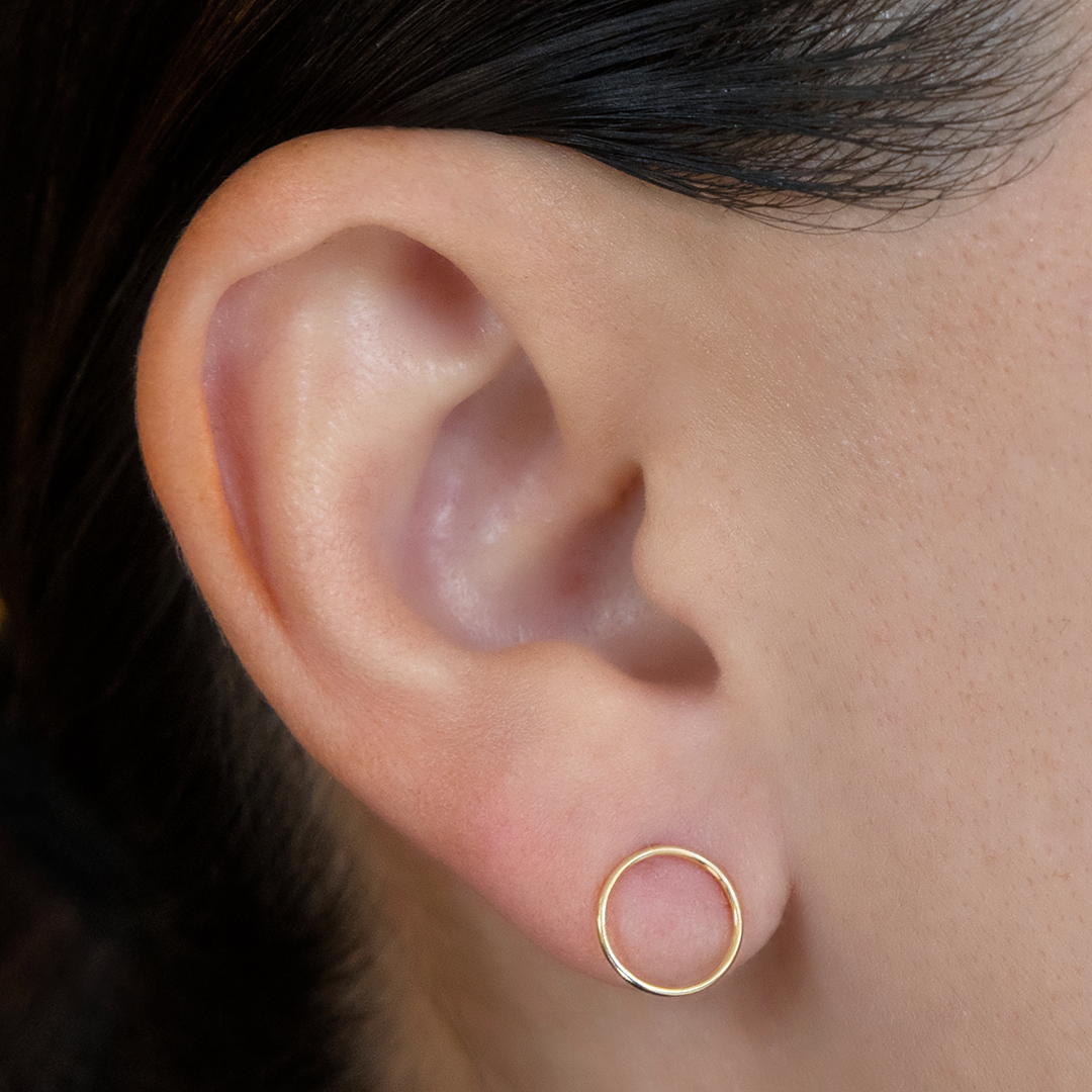 Aretes de oro 14k GIALLO Broquel Anillos de oro brillante