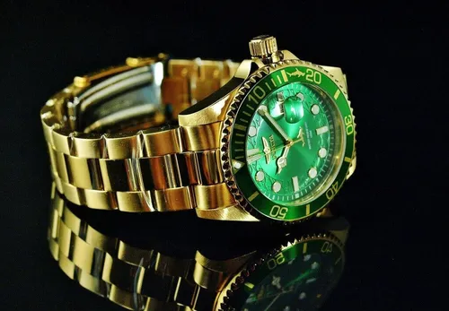 Reloj Invicta 30027 Oro Hombres Color de la correa Dorado