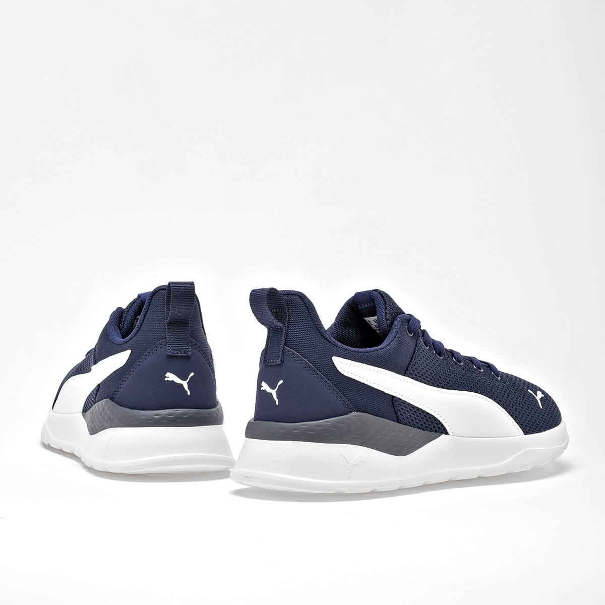 TENIS DEPORTIVO  PUMA PARA MUJER COLOR MARINO 