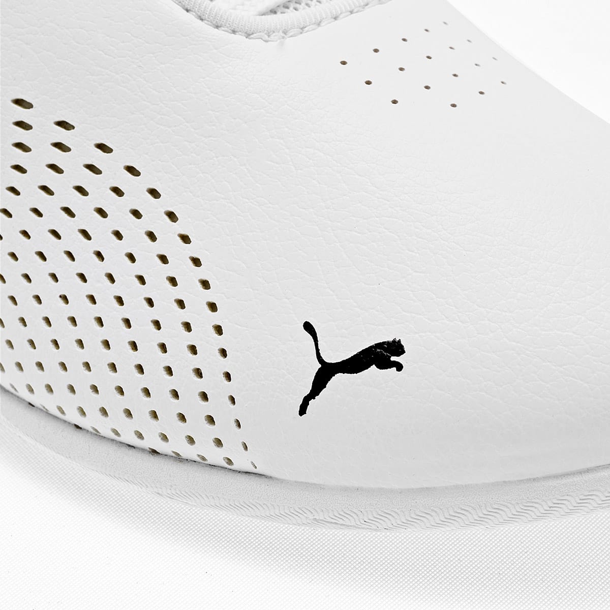 TENIS DEPORTIVO PUMA PARA HOMBRE COLOR  BLANCO REY