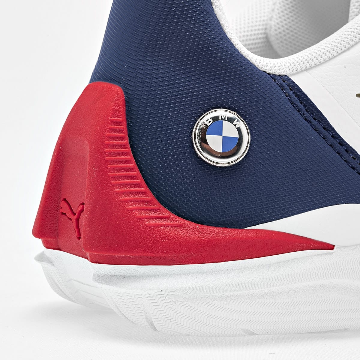 TENIS DEPORTIVO PUMA PARA HOMBRE COLOR  BLANCO REY