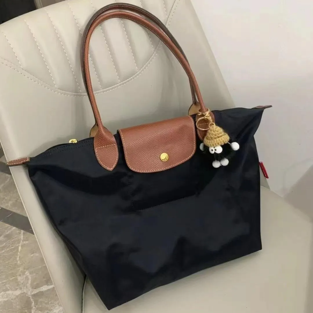 Bolso Tote Bag de Moda Longchamp Pliage Versatil y Elegante para Dama Mujer Color Negro