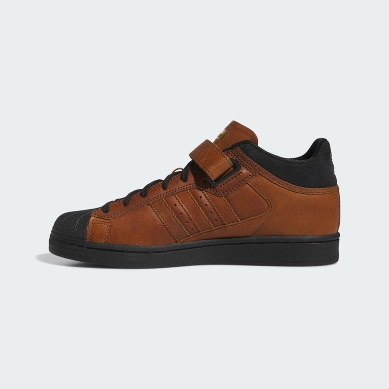 TENIS ADIDAS PRO SHELL ADV X HEITOR CONCHA SUPERSTAR CAFÉ CON NEGRO PARA HOMBRE  CAFÉ CON NEGRO PARA HOMBRE