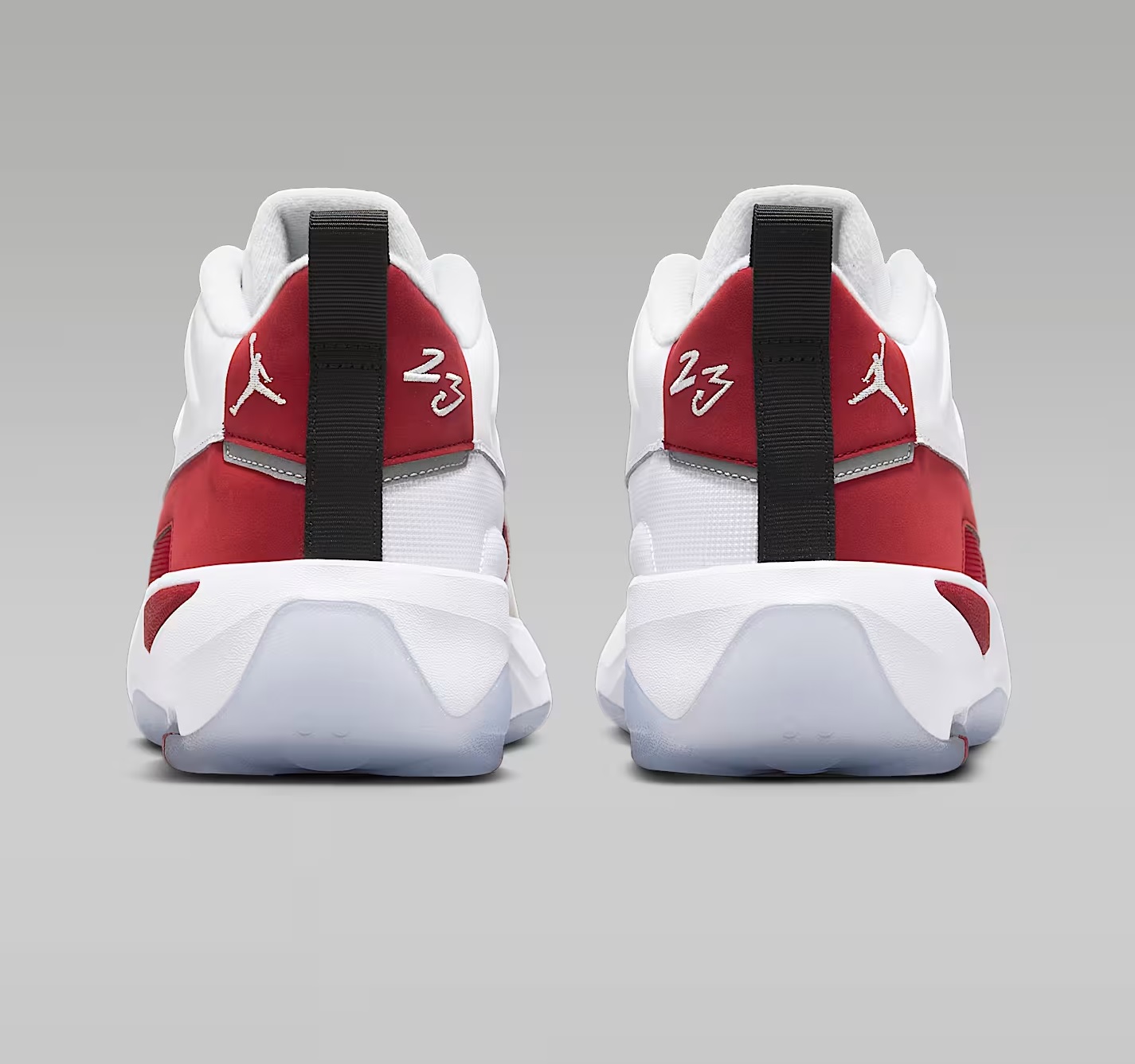 Tenis Jordan Max Aura 7 Blanco/rojo Hombre Tallas #25 al #29.5