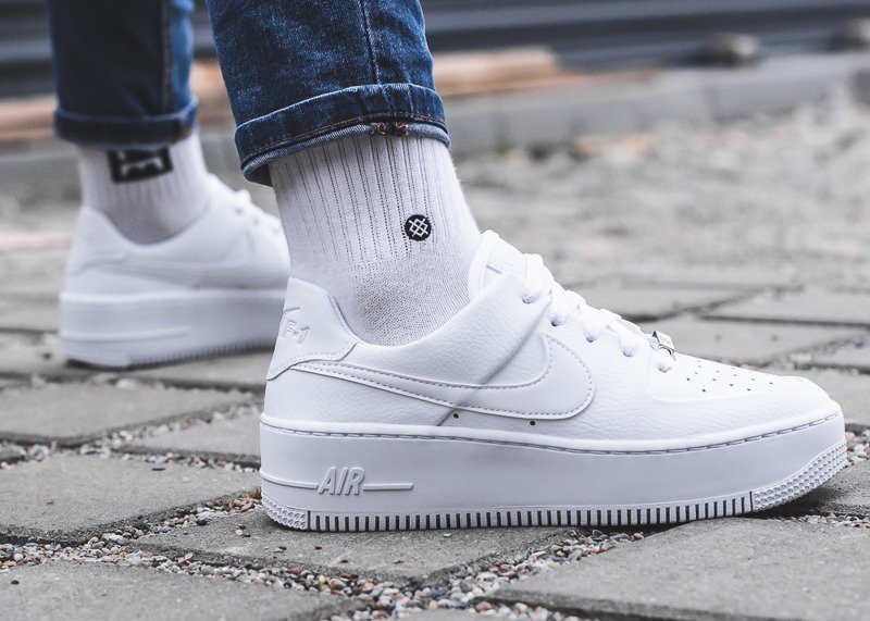 nike air force 1 sage low canada