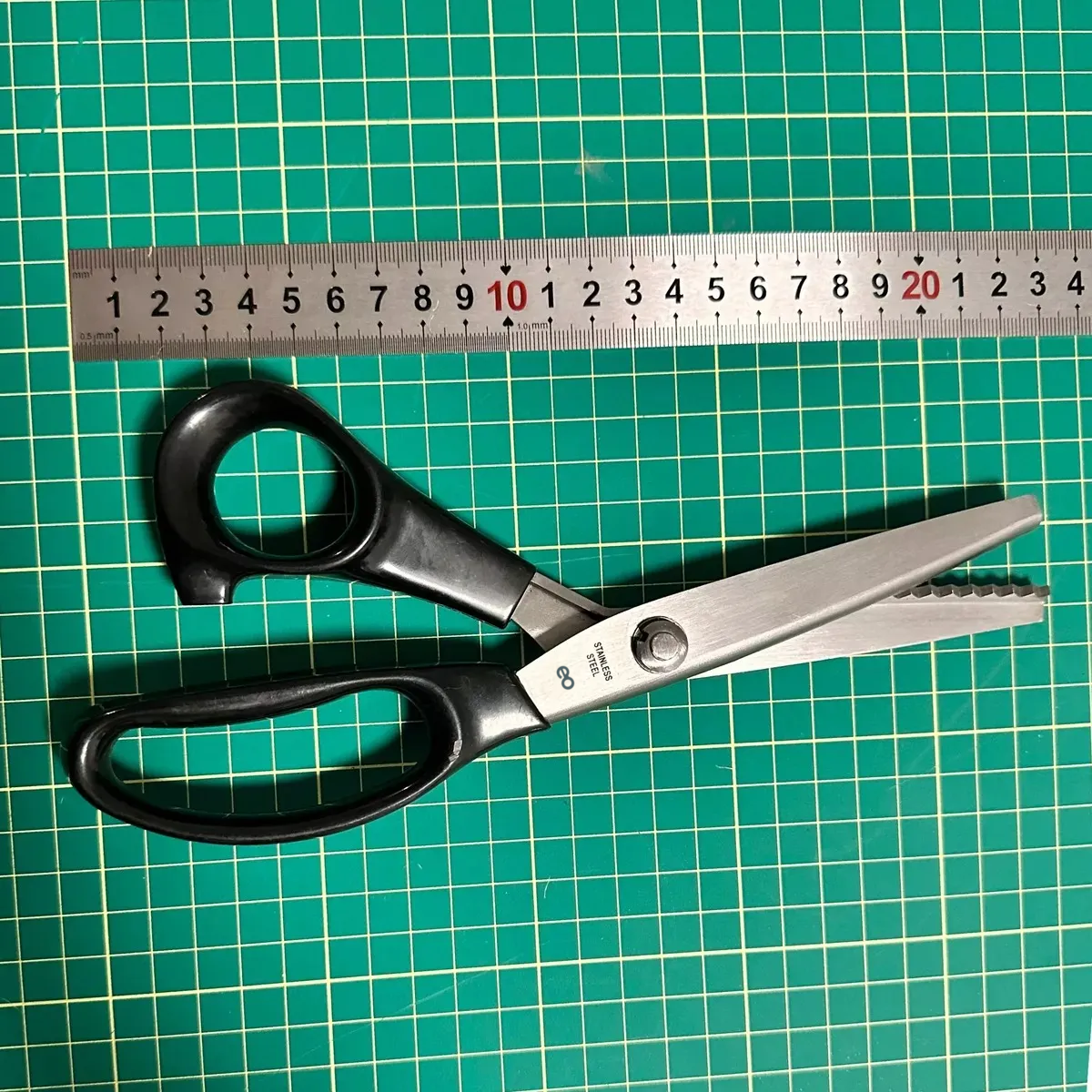 Tijeras Para Tela Textil Sastre Zig Zag 22cm De Largo